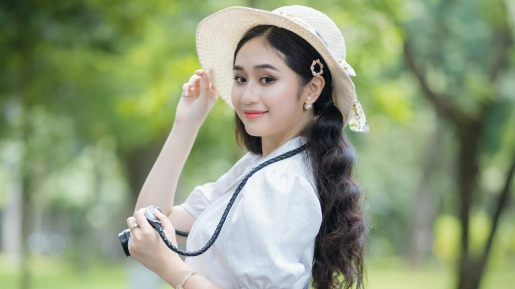 Khám Phá Bộ Sưu Tập Ảnh Cô Gái Dễ Thương Gây Thương Nhớ Từ Ánh Nhìn Đầu Tiên