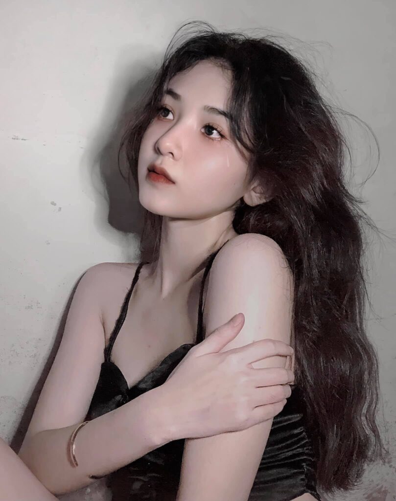 Gái Xinh K7 Phong Cách Thanh Lịch Tôn Vinh Vẻ Đẹp Tự Nhiên