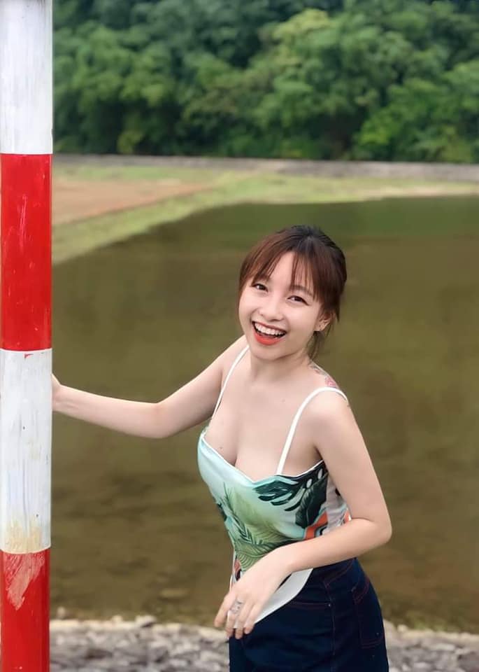 Ảnh Động Gái Đẹp Hiện Tượng Thể Hiện Xu Hướng Thời Đại Với Nhiều Ý Nghĩa Đa Chiều