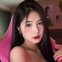 Hình Ảnh Cô Gái Mặc Áo Dài Khám Phá Nghệ Thuật, Xã Hội Và Đời Sống Trong Thế Giới Số Hiện Đại