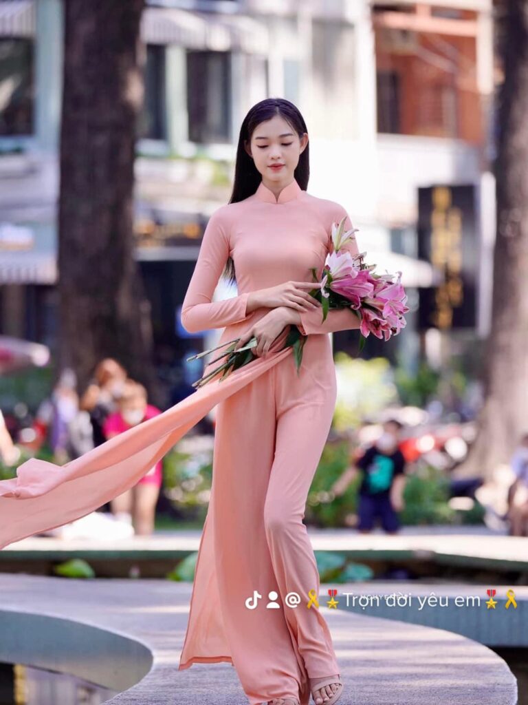 Gái Đẹp Campuchia Vẻ Đẹp Độc Đáo Và Hành Trình Vượt Qua Định Kiến Trong Thế Giới Hiện Đại