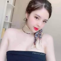 Gai Dep Bikini Nghệ Thuật Hay Tranh Cãi Về Giới Hạn Và Tự Do Biểu Đạt