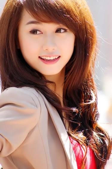 Các Cô Gái Xinh Đẹp Sức Hút Không Giới Hạn Trên Mạng Xã Hội Và Thực Tại Xã Hội Việt Nam